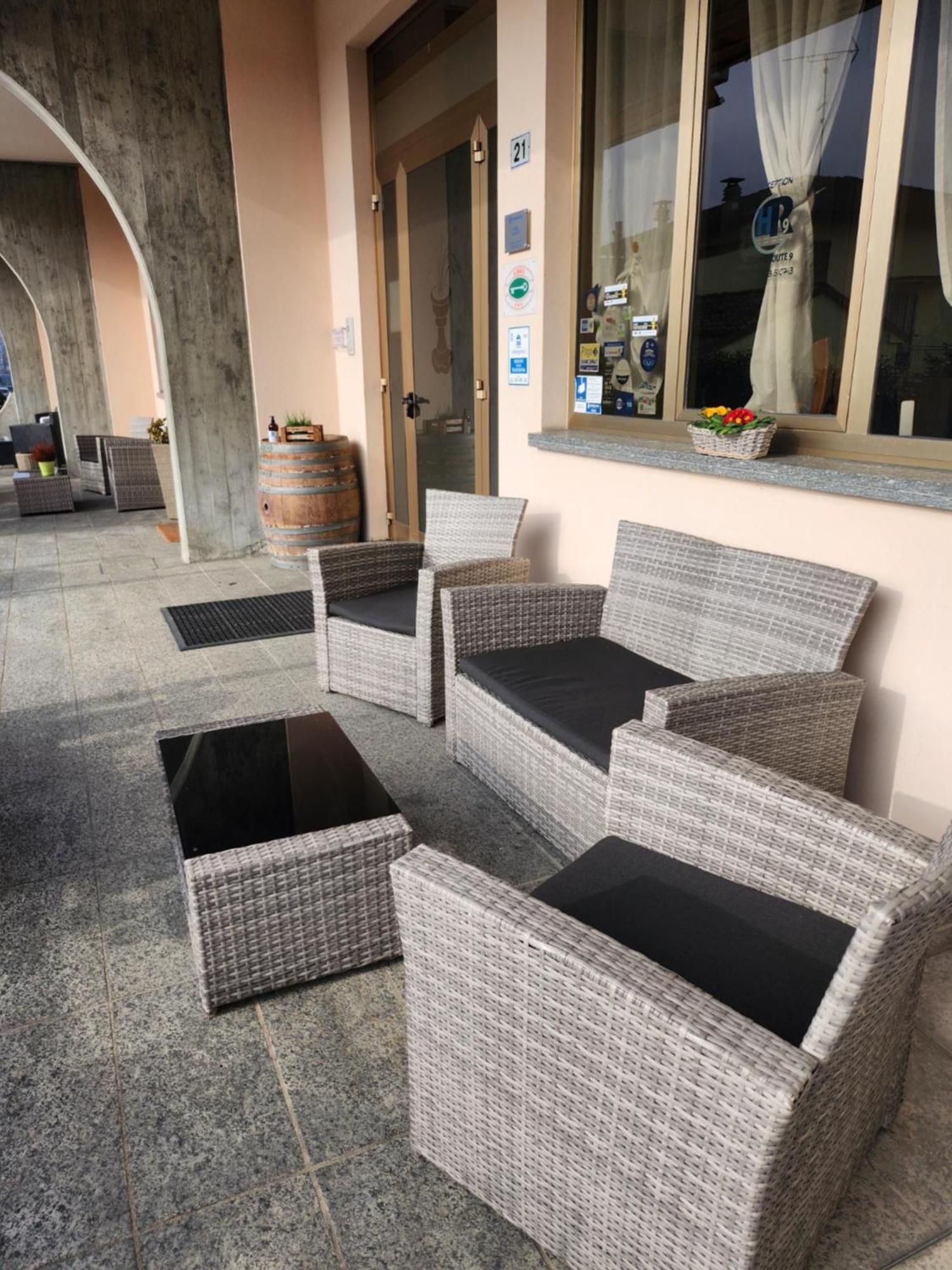 Hotel Route 9 Cadeo Ngoại thất bức ảnh
